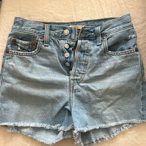 Levi’s women’s ribcage shorts
